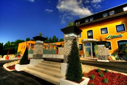 Hotel R�sch