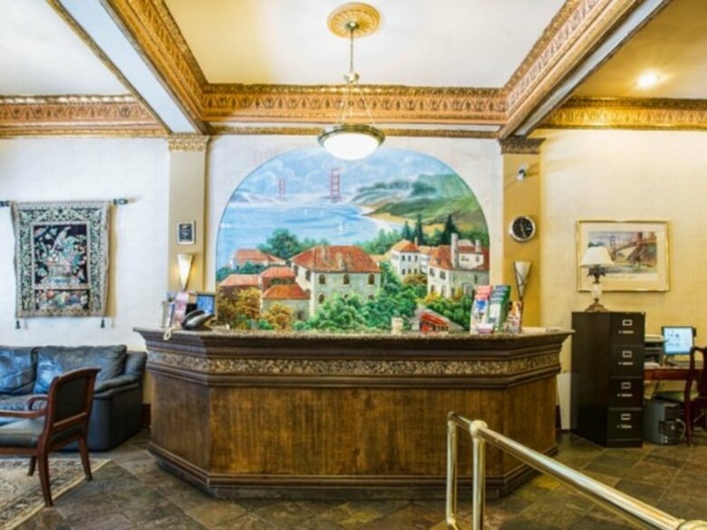 Adante Hotel