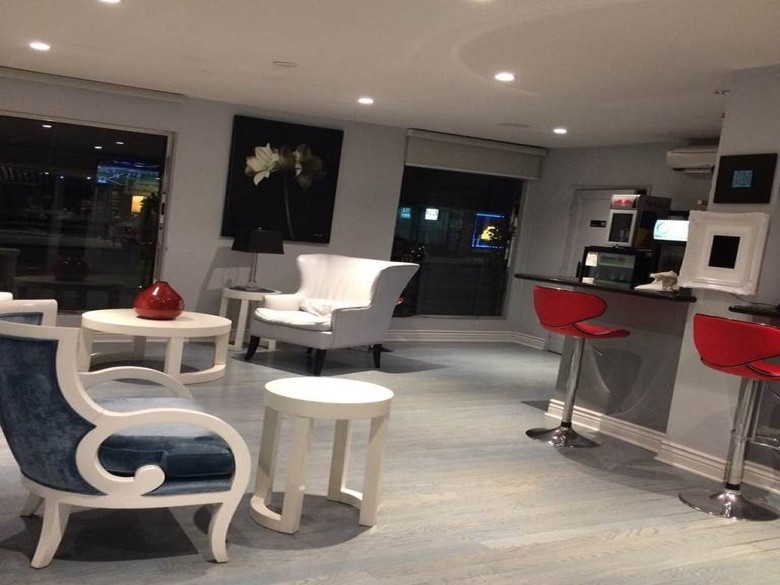 Sky Hotel