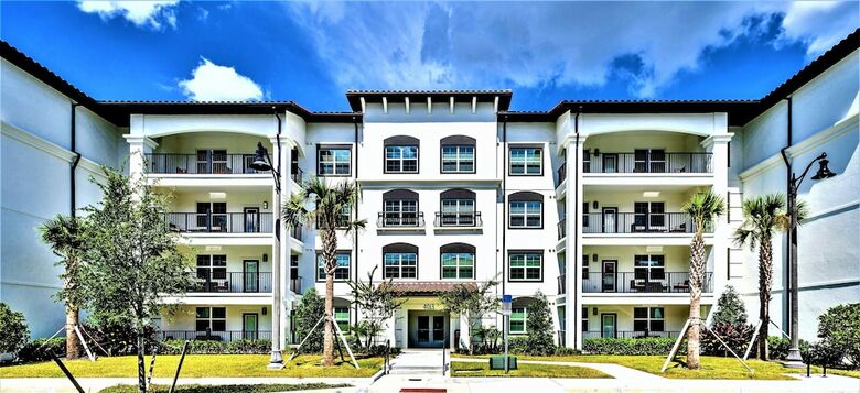 Hotel Vista Cay Resort By Millenium