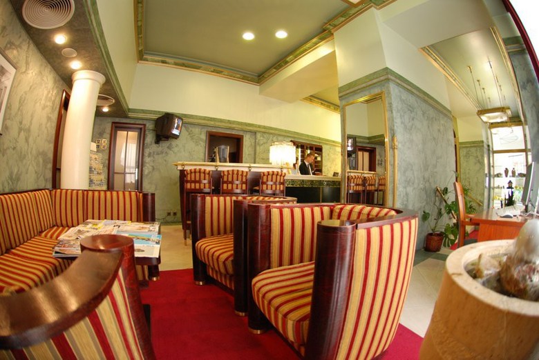 Hotel Royal Esprit