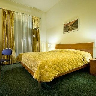 Hotel Ramada Airport