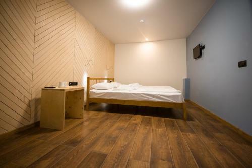 Hotel Izumrud