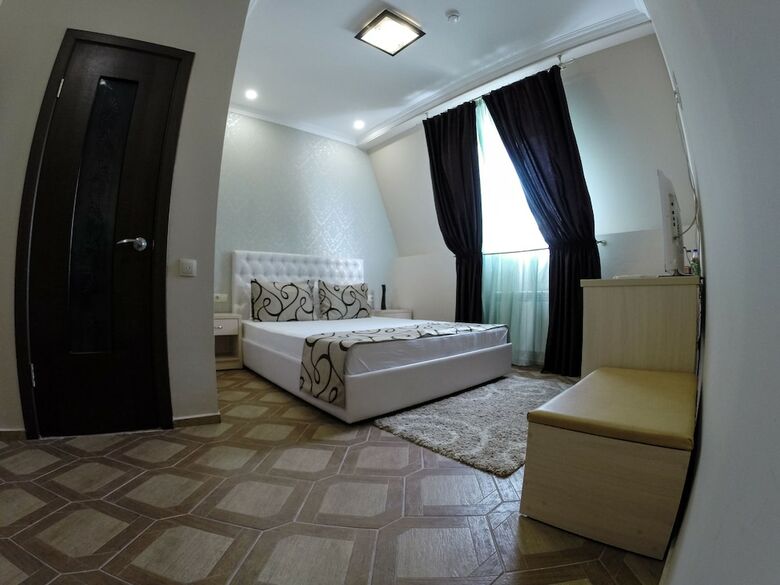 Hotel Marton Rokossovskogo