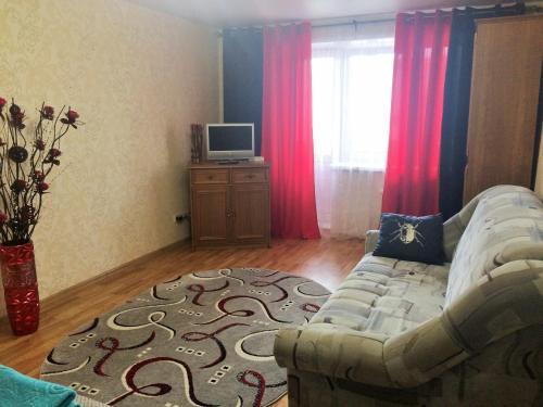 Apartment On Malysheva 84-5