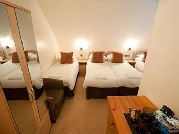Bed & Breakfast Ingledene Guest House