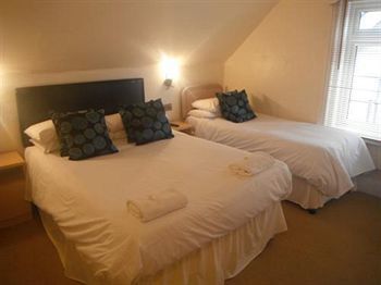 Bed & Breakfast Ingledene Guest House