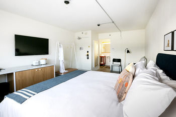 Hotel Corktown Inn