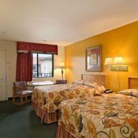Hotel Howard Johnson Inn And Suites