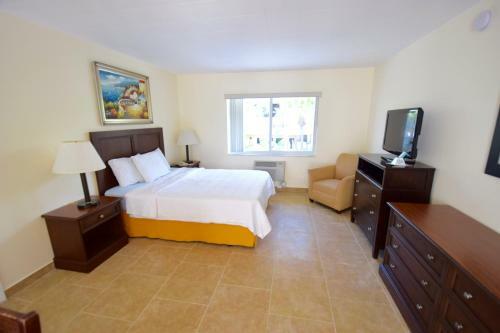 Hotel Surf Side Resort
