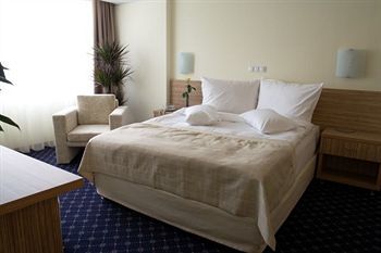 Hotel Marshal