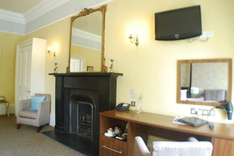 The Salisbury Hotel