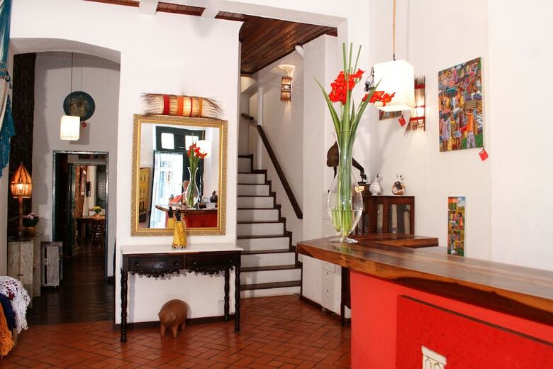 Hotel Studio Do Carmo