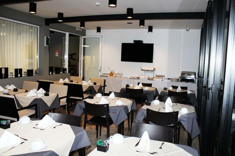 Hotel Para�so
