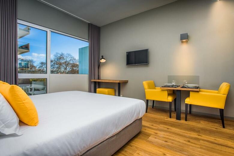 Hotel Para�so