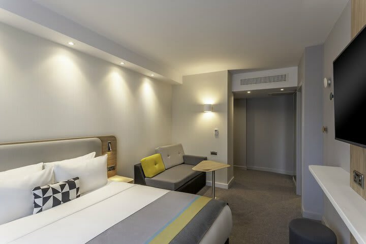 Hotel Express By Holiday Inn Dublin Airport