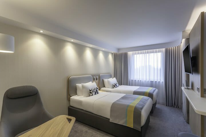 Hotel Express By Holiday Inn Dublin Airport