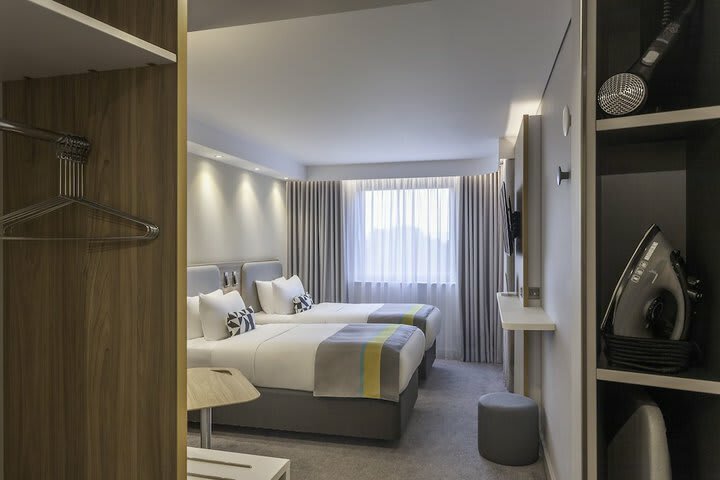 Hotel Express By Holiday Inn Dublin Airport