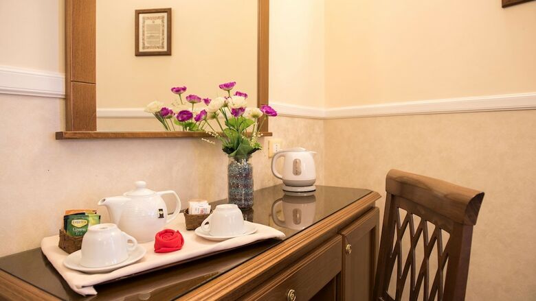 Hotel Pantheon Inn
