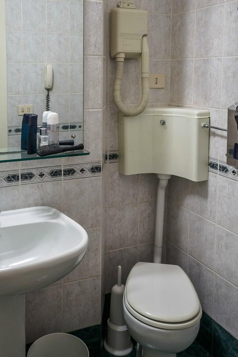 Hotel Roma E Rocca Cavour