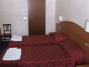 Hotel Taverna Dantesca