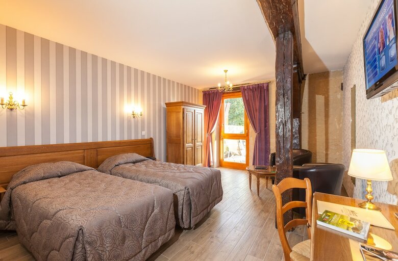 Hotel De La Cloche