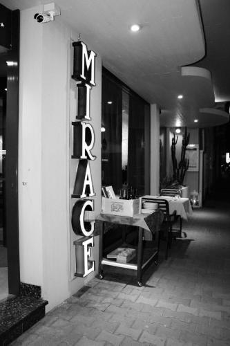 Hotel Mirage