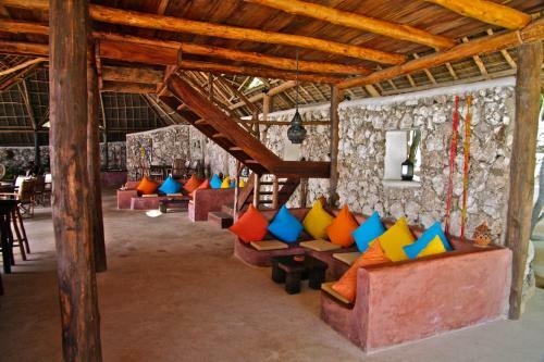 Hotel Sunshine Marine Lodge