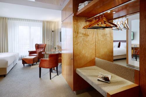 Lindner Hotel Airport