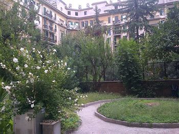Bed & Breakfast Le Charme House