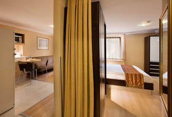 Gallery Residence And Boutique Hotel