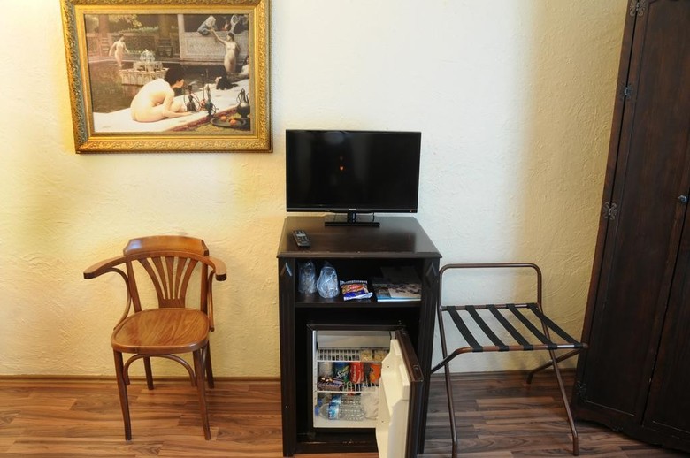 Megara Hotel
