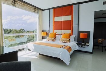 Independence Hotel