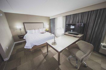 Hotel Hampton Inn & Suites By Hilton Bolton