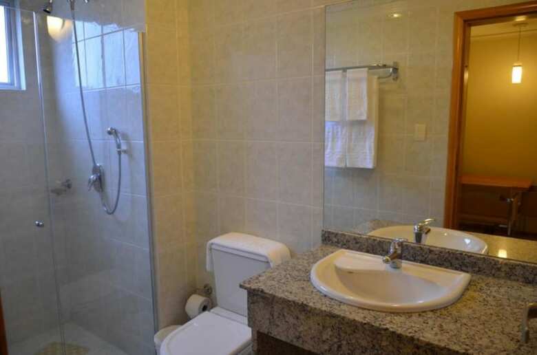 Barbur Plaza Hotel