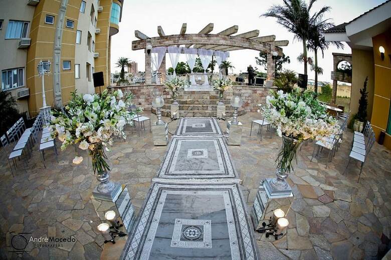 Barbur Plaza Hotel
