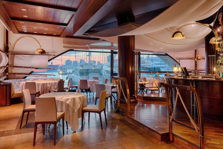 Hotel NH Marina
