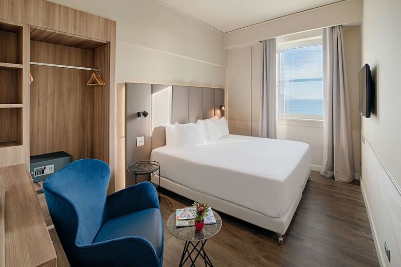 Hotel NH Napoli Panorama