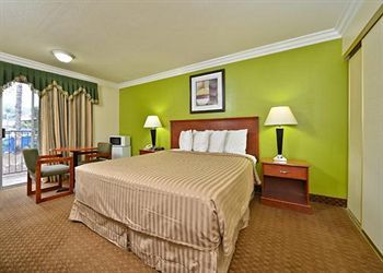 Motel Rodeway Inn & Suites Canyon Lake
