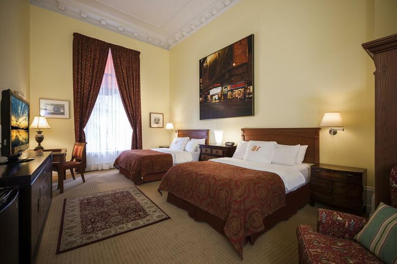 Lhotel
