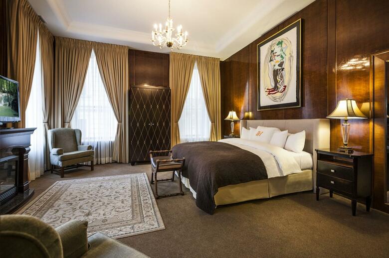 Lhotel