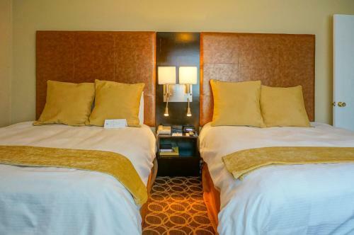 Marin Suites Hotel