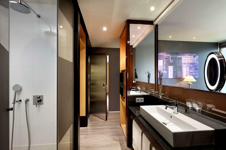 Hotel Meli� Barcelona Sky