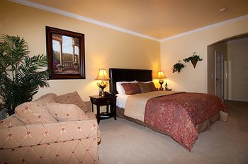 Posada Geyserville Inn