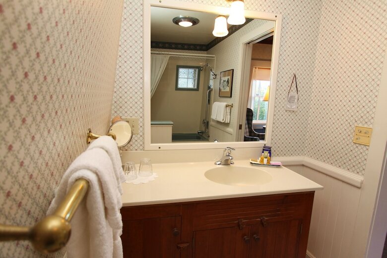 Bed & Breakfast Joshua Grindle Inn