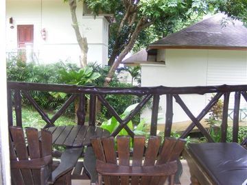 Hotel Arayaburi Resort