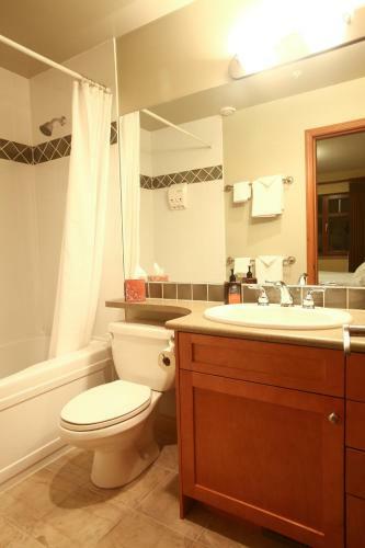 Whistler Alpine Chalet Retreat & Wellness