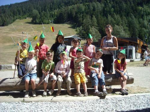 Cosy Chalet In La Norma For Families