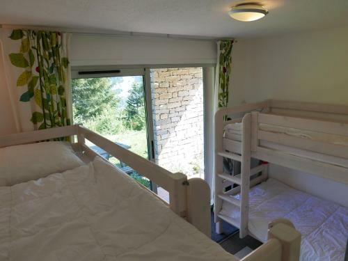 Cosy Chalet In La Norma For Families