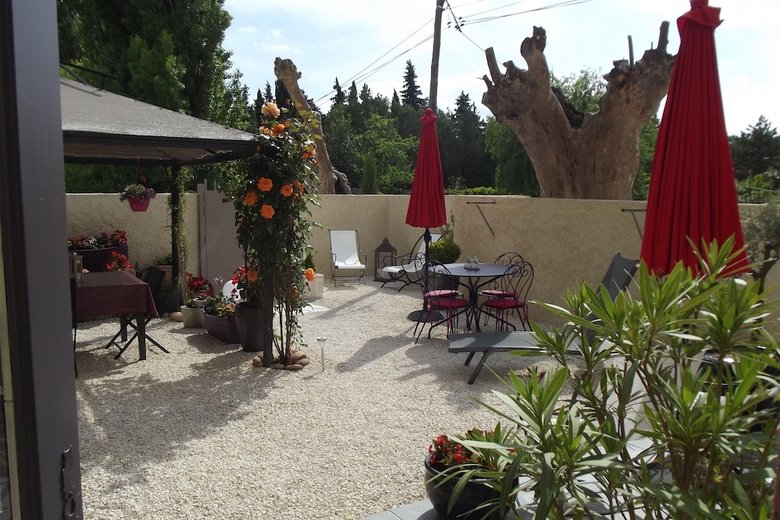 Bed & Breakfast Mas De La Coucourde